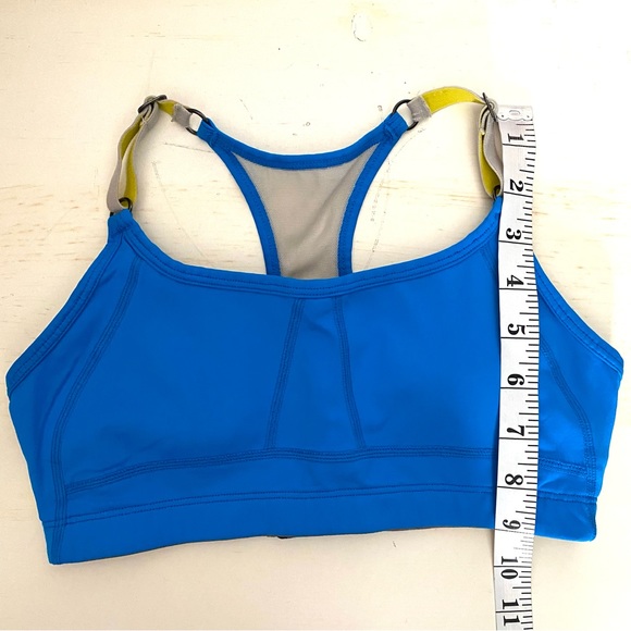Lolë Blue Grey Wicking Sports Bra - Picture 10 of 10